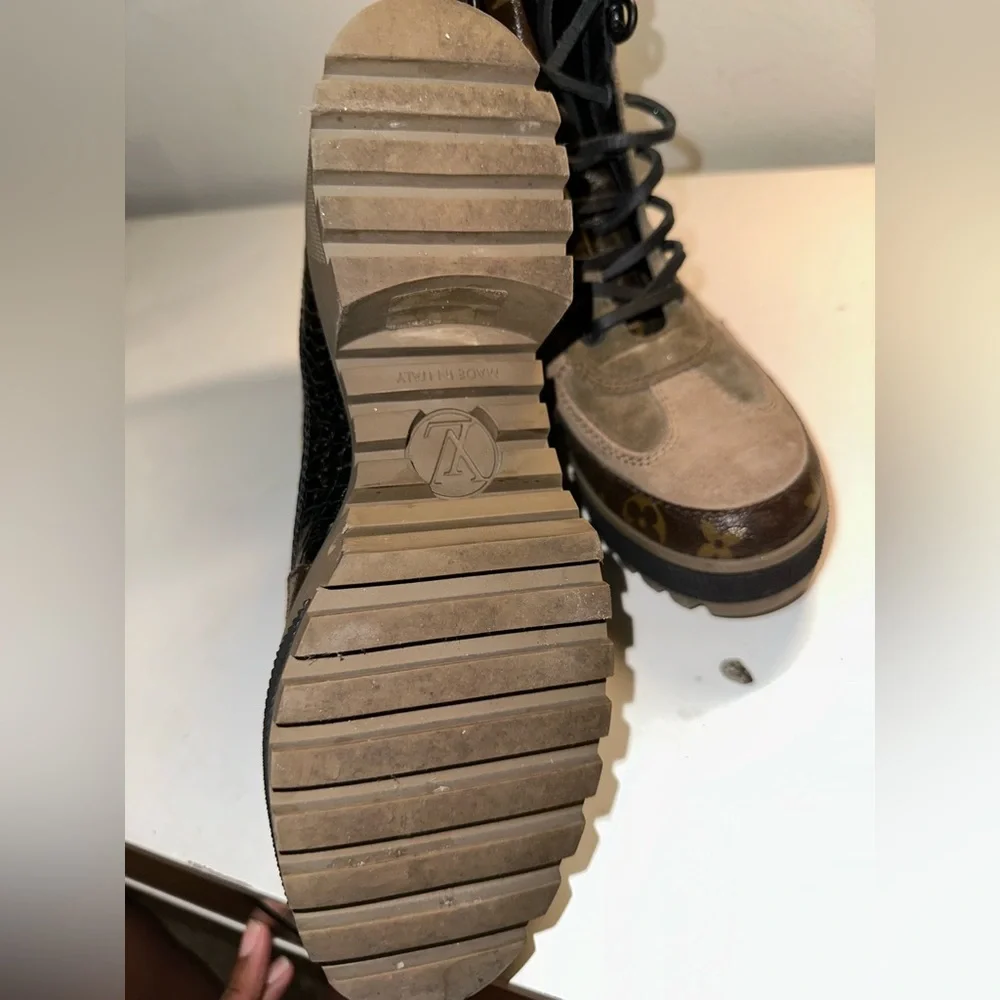 LOUIS VUITTON LAUREATE PLATFORM DESERT BOOT SIZE 37 - Picture 8 of 13